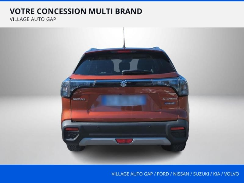 Photo 6 de l’annonce de SUZUKI SX4 S-Cross d’occasion à vendre à GAP