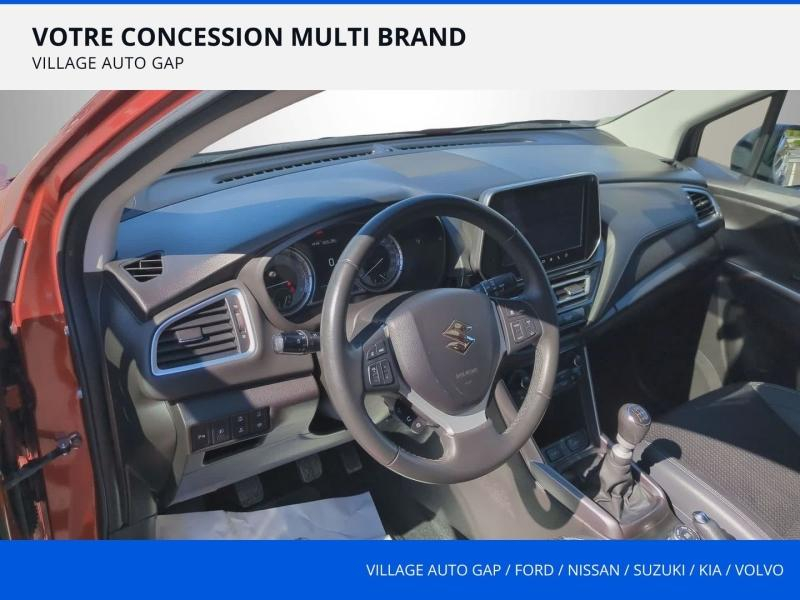 Photo 13 de l’annonce de SUZUKI SX4 S-Cross d’occasion à vendre à GAP