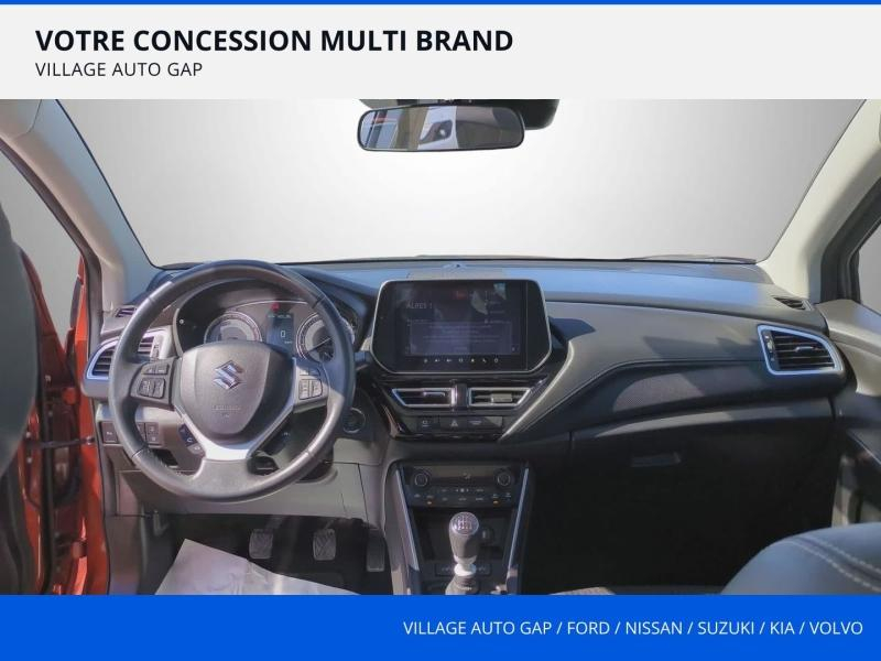 Photo 18 de l’annonce de SUZUKI SX4 S-Cross d’occasion à vendre à GAP