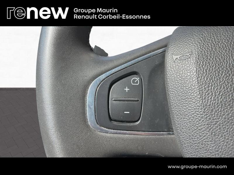 Photo 20 de l’annonce de RENAULT Captur d’occasion à vendre à CORBEIL-ESSONNES
