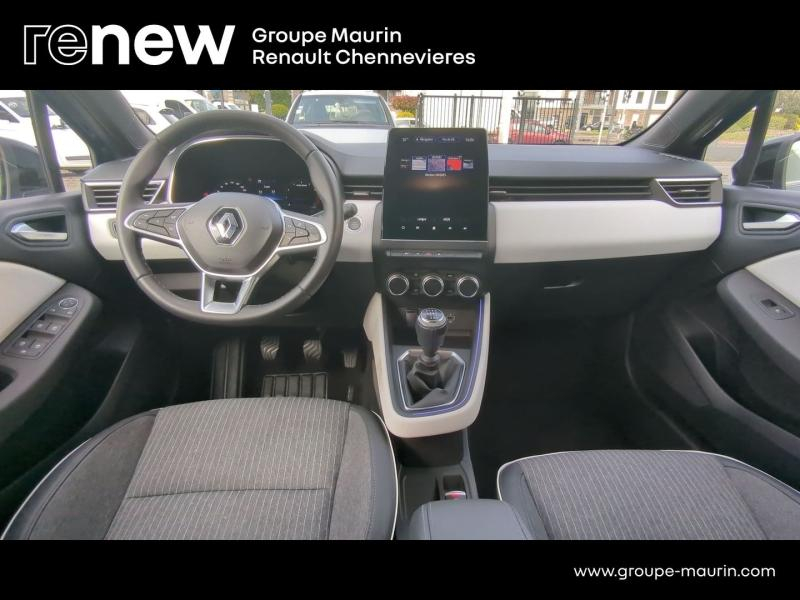 Photo 11 de l’annonce de RENAULT Clio d’occasion à vendre à CHENNEVIÈRES-SUR-MARNE