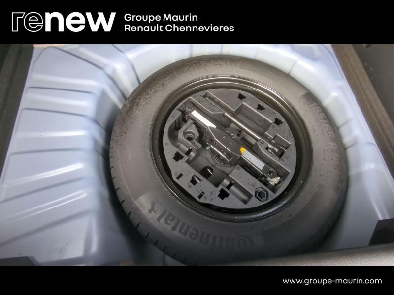 Photo 13 de l’annonce de RENAULT Clio d’occasion à vendre à CHENNEVIÈRES-SUR-MARNE