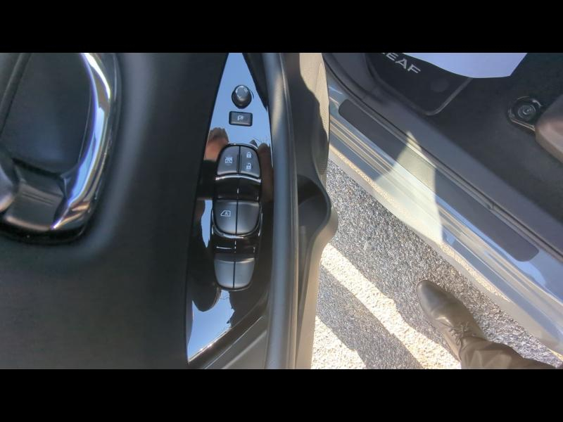 Photo 10 de l’annonce de NISSAN Leaf d’occasion à vendre à MANOSQUE