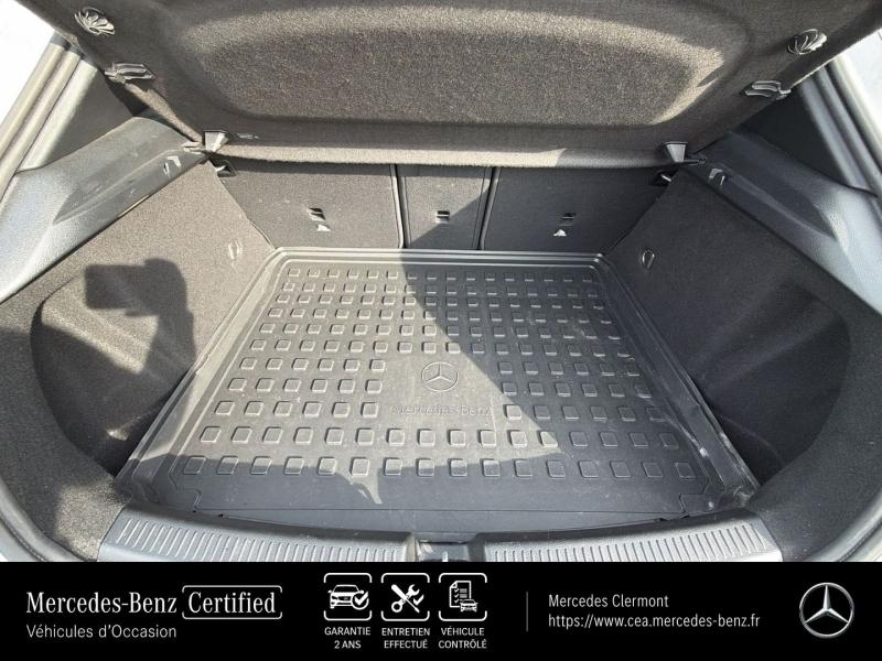 Photo 13 de l’annonce de MERCEDES-BENZ Classe A d’occasion à vendre à AUBIÈRE
