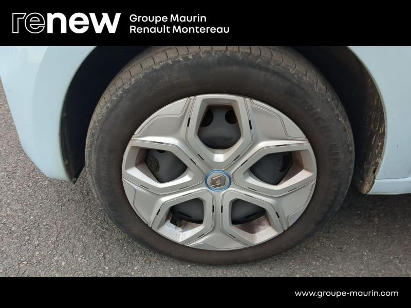 Photo 16 de l’annonce de RENAULT Twingo d’occasion à vendre à VARENNES SUR SEINE