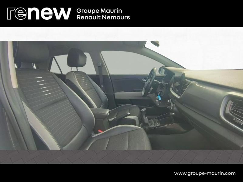 Photo 16 de l’annonce de KIA Stonic d’occasion à vendre à SAINT PIERRE LES NEMOURS