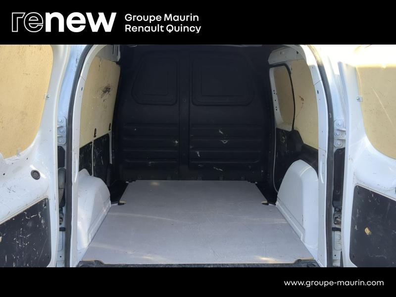 Photo 9 de l’annonce de RENAULT Kangoo Van d’occasion à vendre à QUINCY-SOUS-SÉNART