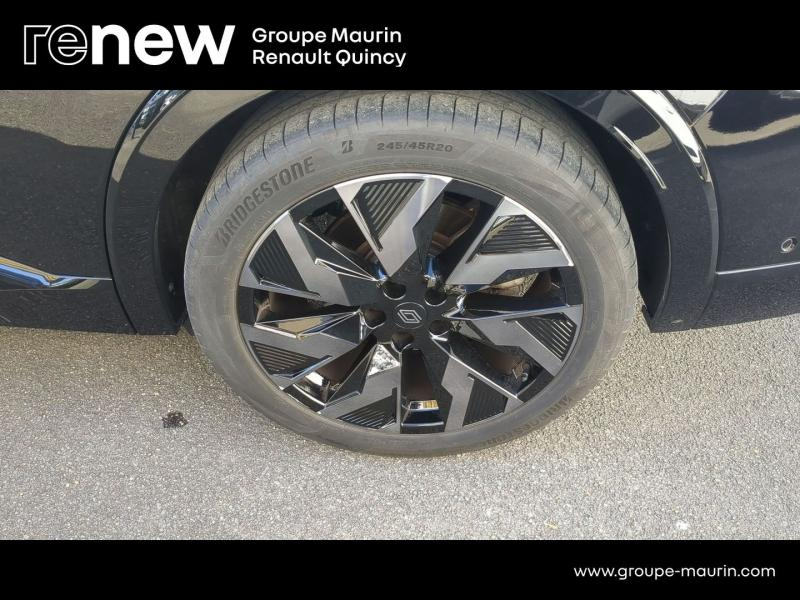 Photo 6 de l’annonce de RENAULT  d’occasion à vendre à QUINCY-SOUS-SÉNART