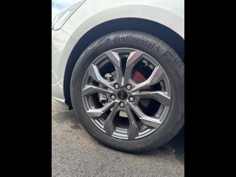 Photo 6 de l’annonce de FORD Focus d’occasion à vendre à TOULON