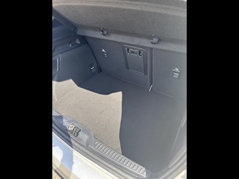 Photo 11 de l’annonce de FORD Focus d’occasion à vendre à TOULON