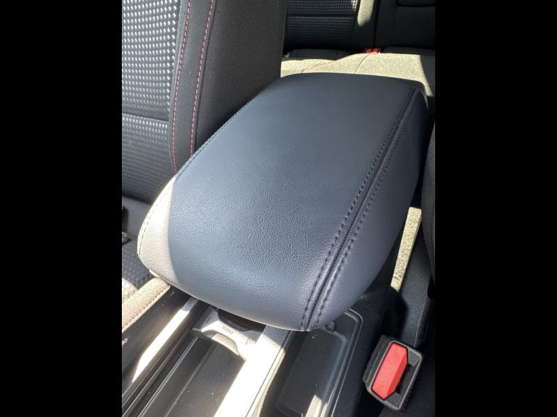 Photo 17 de l’annonce de FORD Focus d’occasion à vendre à TOULON