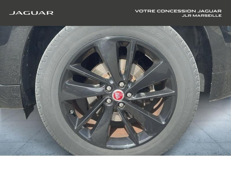 Photo 8 de l’annonce de JAGUAR F-Pace d’occasion à vendre à MARSEILLE