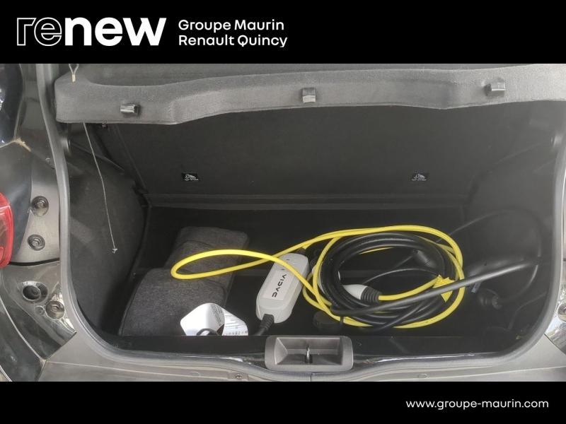 Photo 8 de l’annonce de DACIA Spring d’occasion à vendre à QUINCY-SOUS-SÉNART