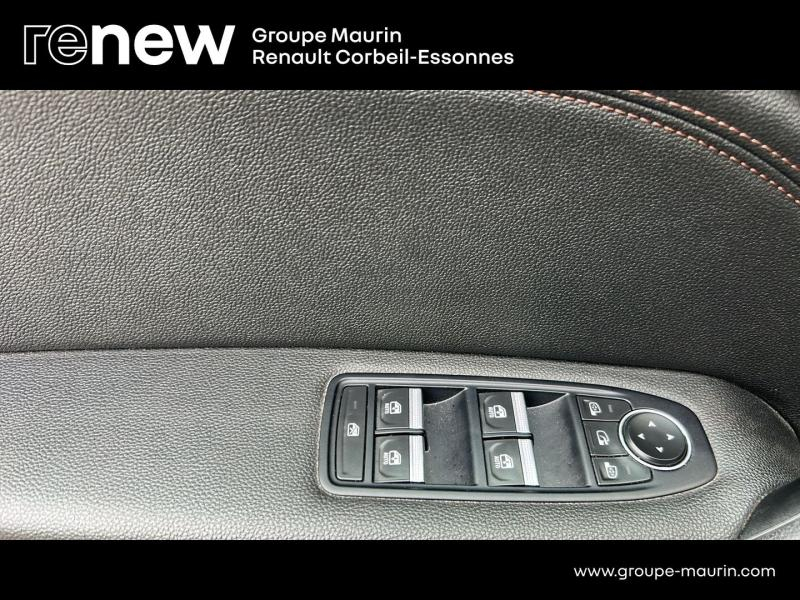 Photo 15 de l’annonce de RENAULT Captur d’occasion à vendre à CORBEIL-ESSONNES