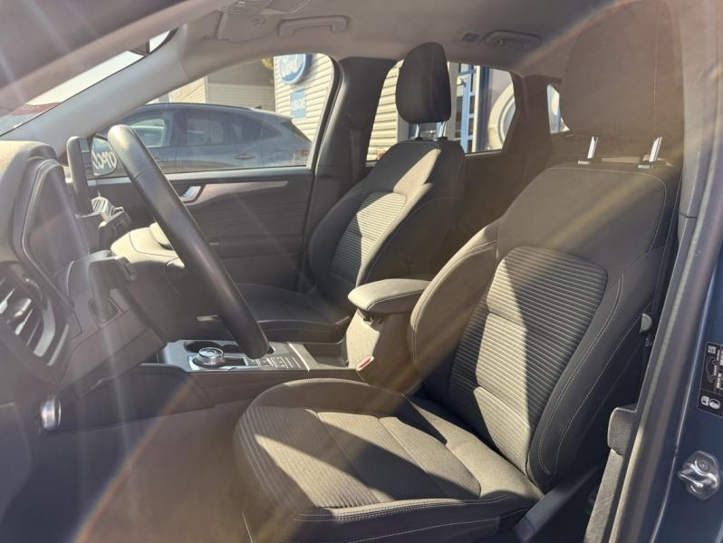 Photo 14 de l’annonce de FORD Kuga d’occasion à vendre à MARSEILLE