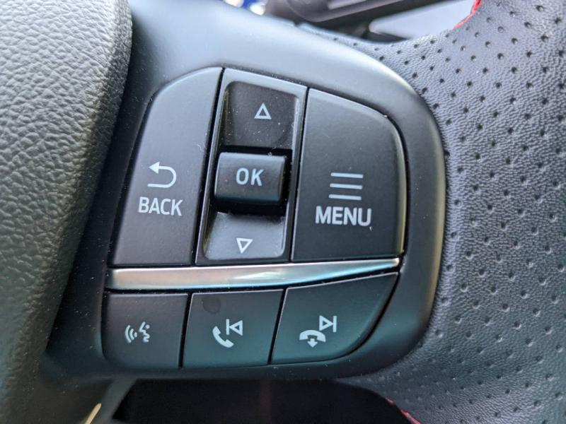 Photo 14 de l’annonce de FORD Kuga d’occasion à vendre à VITROLLES