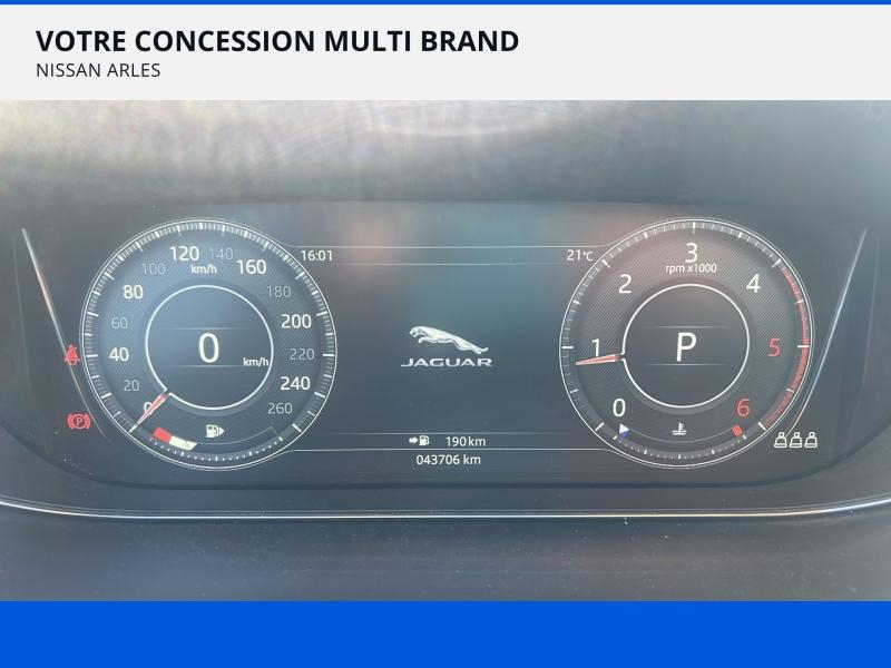 Photo 18 de l’annonce de JAGUAR E-Pace d’occasion à vendre à ARLES