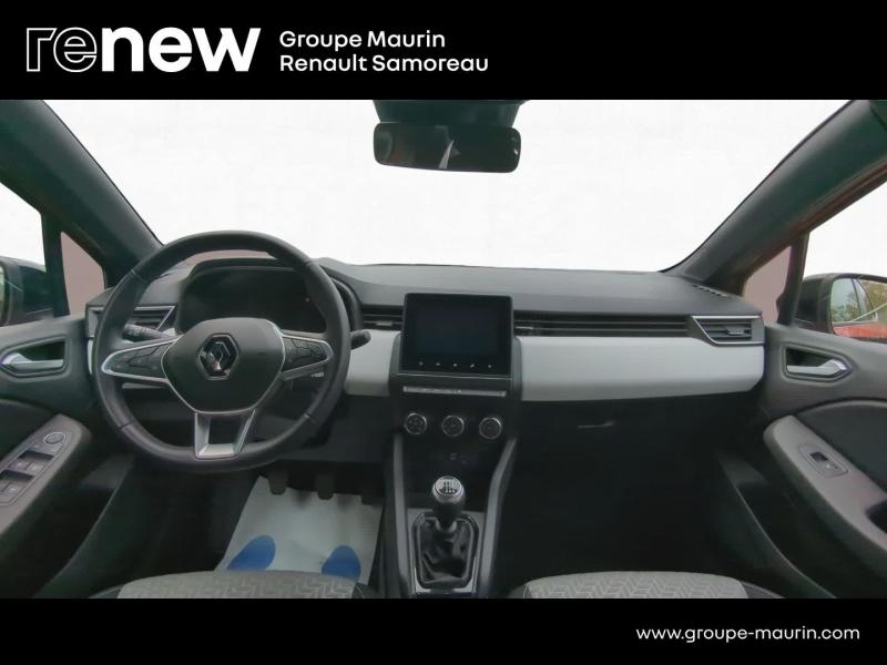 Photo 8 de l’annonce de RENAULT Clio d’occasion à vendre à SAMOREAU