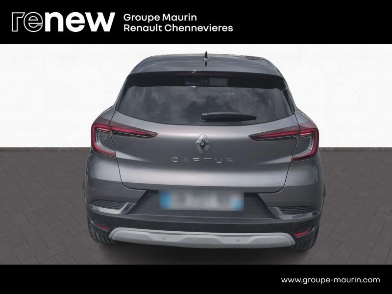 Photo 9 de l’annonce de RENAULT Captur d’occasion à vendre à CHENNEVIÈRES-SUR-MARNE