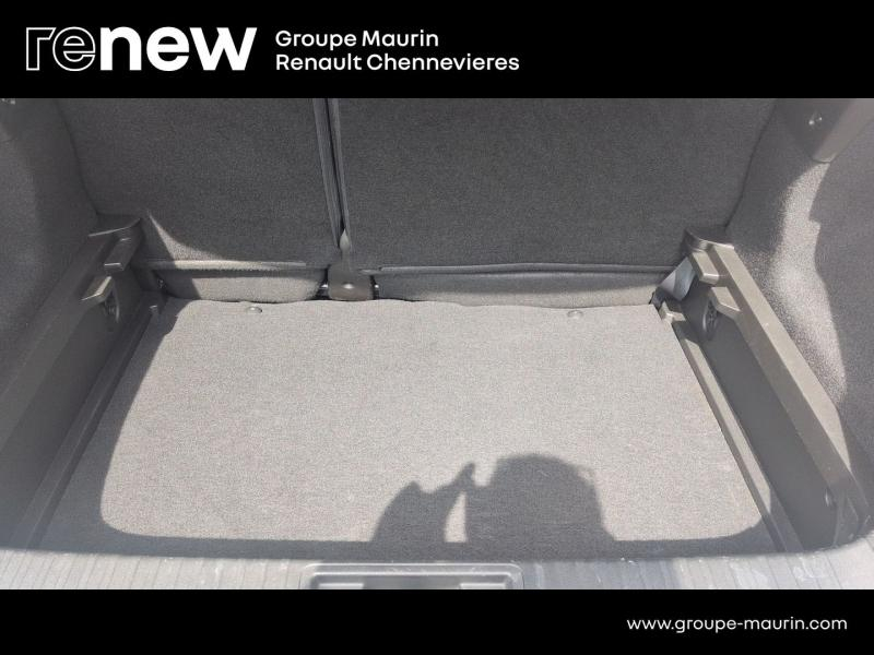 Photo 11 de l’annonce de RENAULT Captur d’occasion à vendre à CHENNEVIÈRES-SUR-MARNE