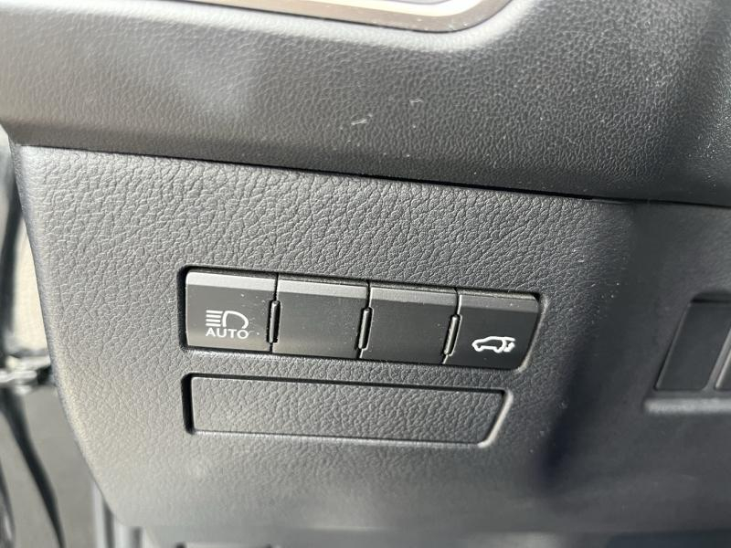 Photo 7 de l’annonce de LEXUS NX d’occasion à vendre à LATTES