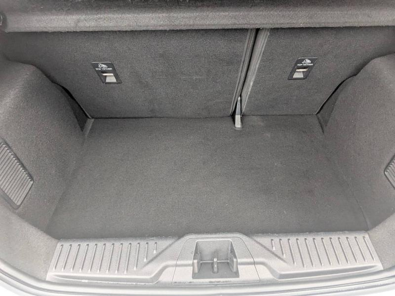 Photo 5 de l’annonce de FORD Fiesta d’occasion à vendre à FRÉJUS