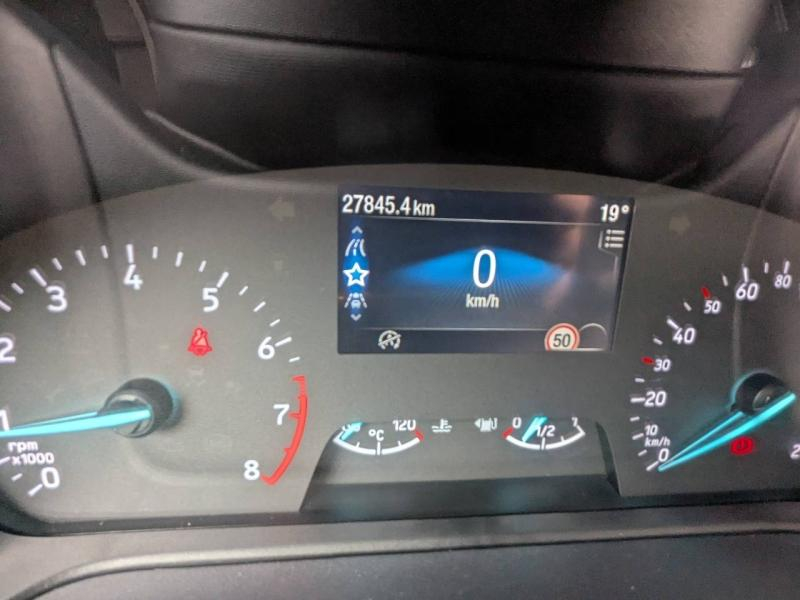 Photo 14 de l’annonce de FORD Fiesta d’occasion à vendre à FRÉJUS