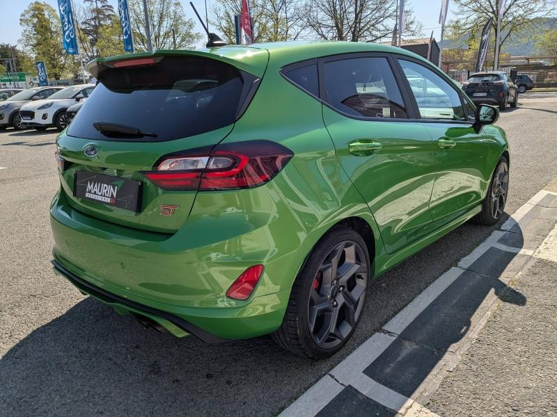 Photo 4 de l’annonce de FORD Fiesta d’occasion à vendre à DRAGUIGNAN