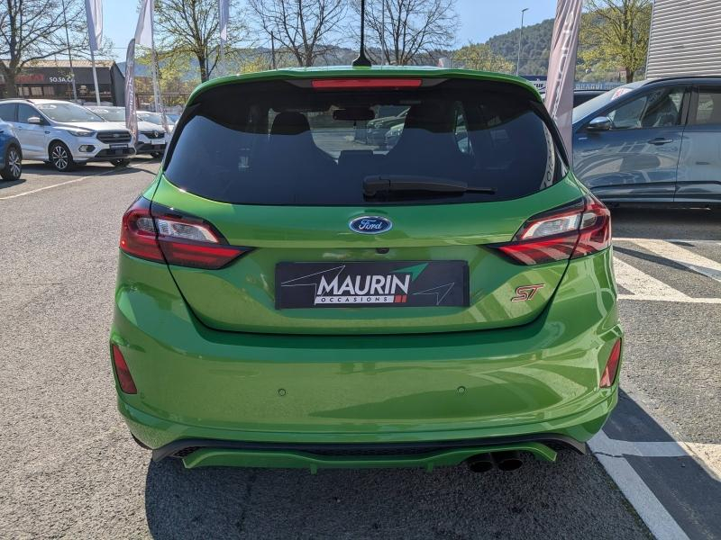 Photo 5 de l’annonce de FORD Fiesta d’occasion à vendre à DRAGUIGNAN