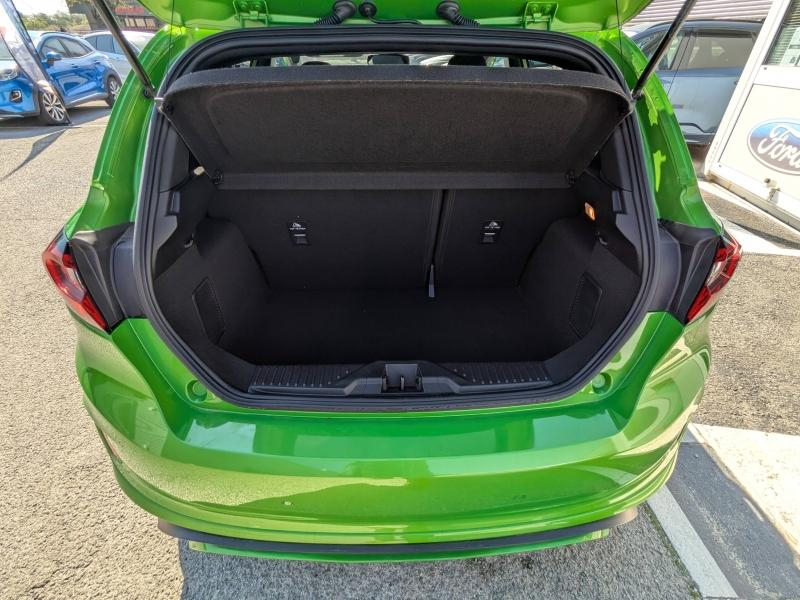 Photo 11 de l’annonce de FORD Fiesta d’occasion à vendre à DRAGUIGNAN