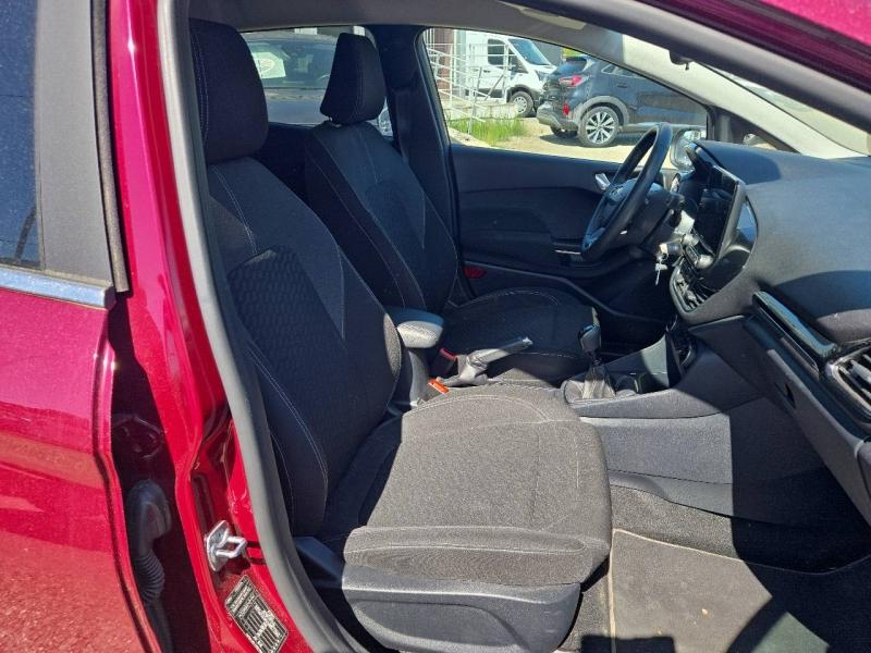 Photo 11 de l’annonce de FORD Fiesta d’occasion à vendre à ALÈS