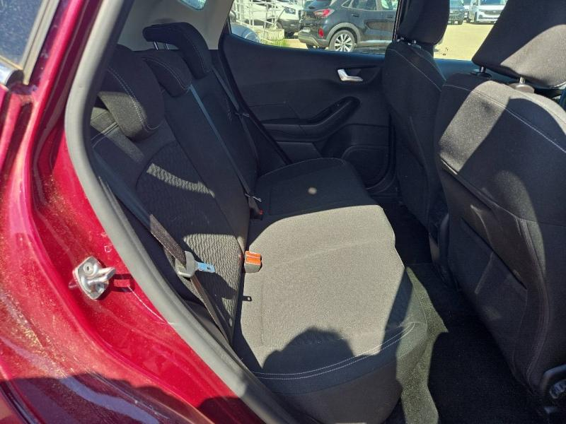 Photo 12 de l’annonce de FORD Fiesta d’occasion à vendre à ALÈS