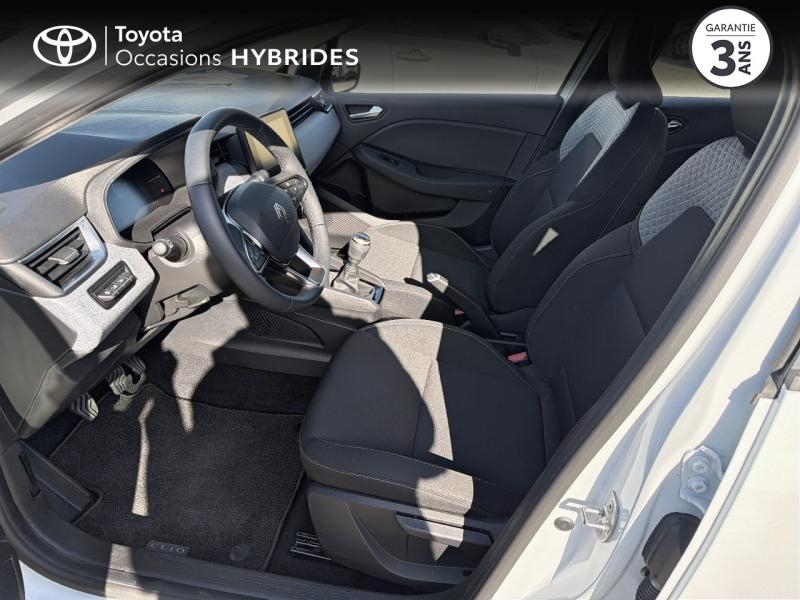 Photo 11 de l’annonce de RENAULT Clio d’occasion à vendre à CAVAILLON