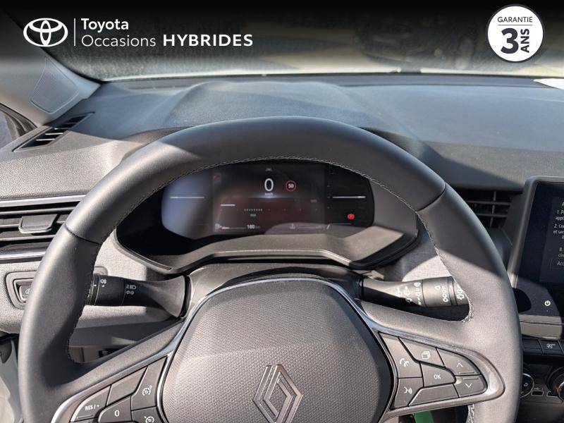 Photo 13 de l’annonce de RENAULT Clio d’occasion à vendre à CAVAILLON