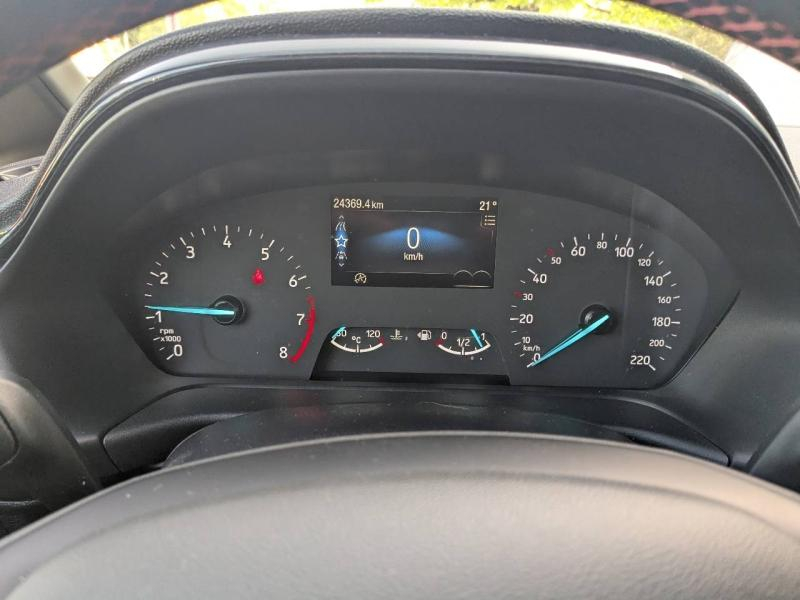 Photo 13 de l’annonce de FORD Fiesta d’occasion à vendre à MARSEILLE