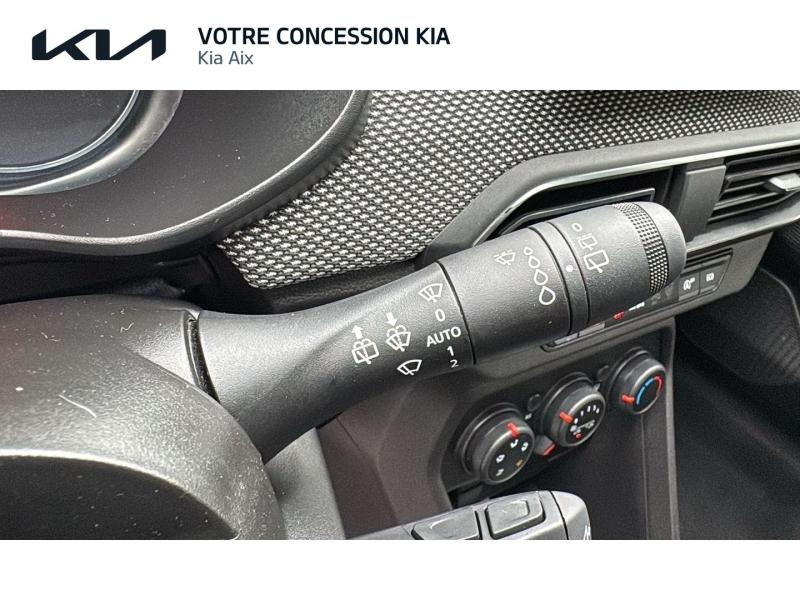 Photo 18 de l’annonce de DACIA Sandero d’occasion à vendre à AIX-EN-PROVENCE