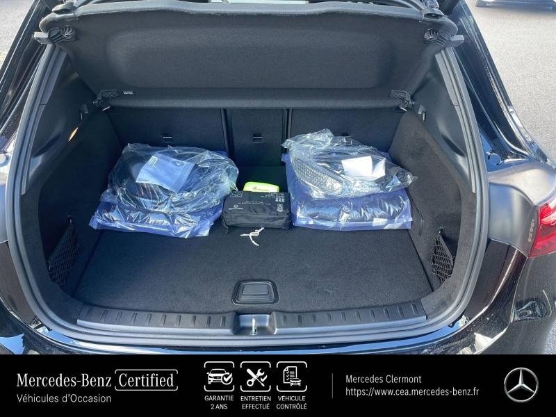 Photo 10 de l’annonce de MERCEDES-BENZ EQA d’occasion à vendre à AUBIÈRE