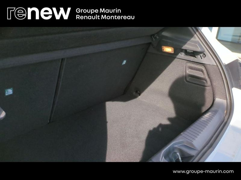 Photo 15 de l’annonce de RENAULT Clio d’occasion à vendre à VARENNES SUR SEINE