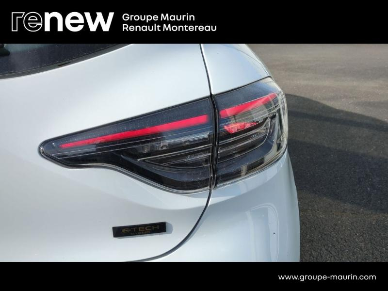 Photo 16 de l’annonce de RENAULT Clio d’occasion à vendre à VARENNES SUR SEINE