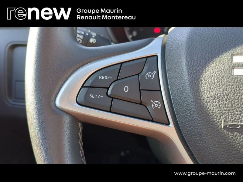 Photo 15 de l’annonce de DACIA Duster d’occasion à vendre à VARENNES SUR SEINE