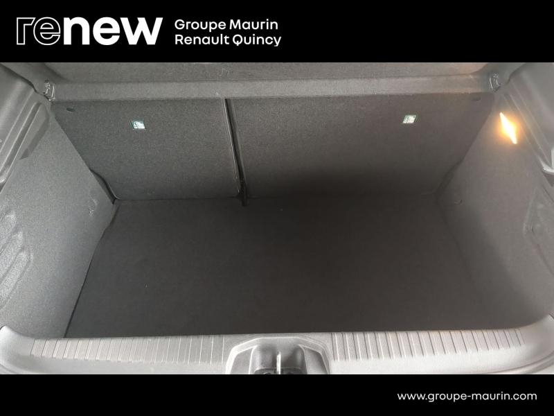 Photo 7 de l’annonce de RENAULT Clio d’occasion à vendre à QUINCY-SOUS-SÉNART