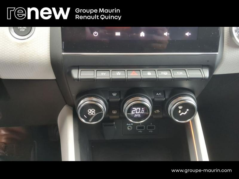 Photo 20 de l’annonce de RENAULT Clio d’occasion à vendre à QUINCY-SOUS-SÉNART