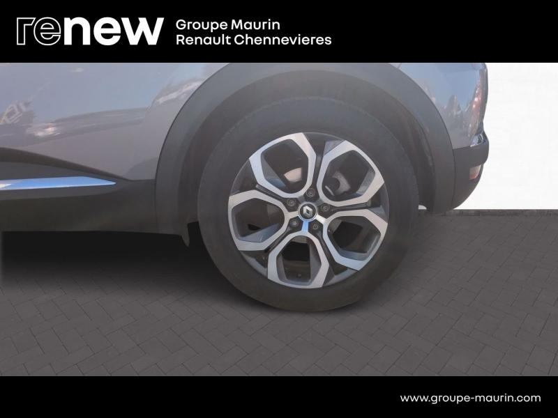 Photo 10 de l’annonce de RENAULT Captur d’occasion à vendre à CHENNEVIÈRES-SUR-MARNE