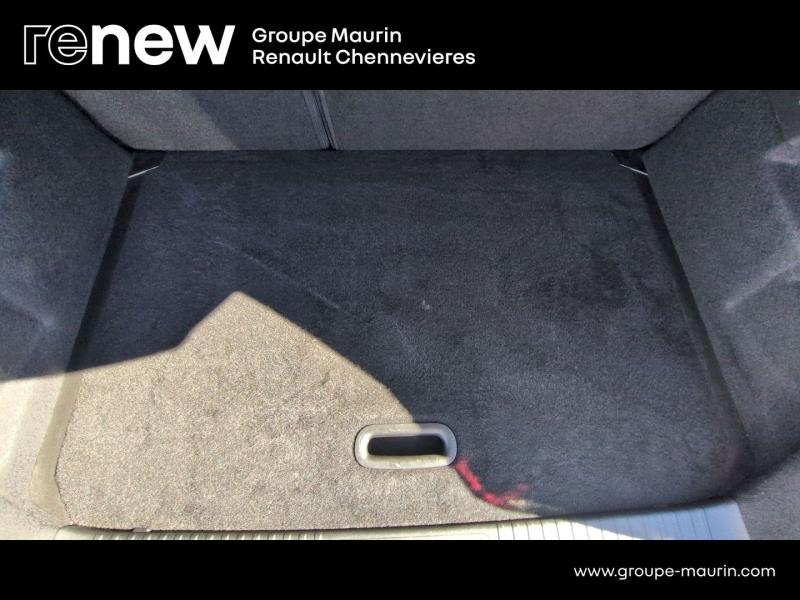 Photo 15 de l’annonce de RENAULT Captur d’occasion à vendre à CHENNEVIÈRES-SUR-MARNE