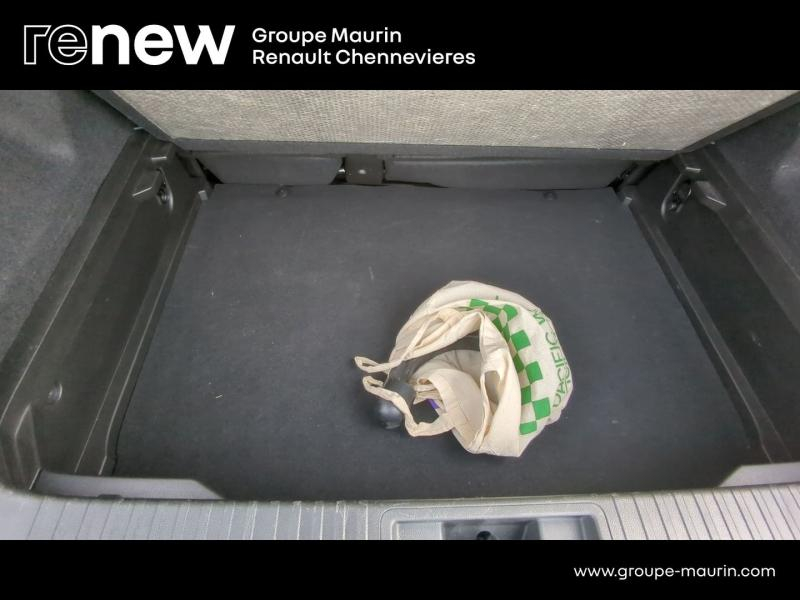 Photo 13 de l’annonce de RENAULT Captur d’occasion à vendre à CHENNEVIÈRES-SUR-MARNE