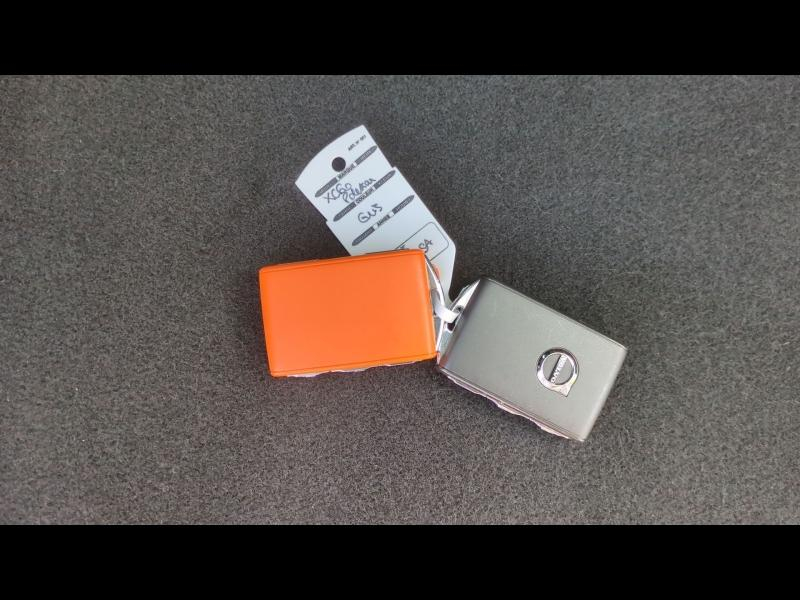 Photo 8 de l’annonce de VOLVO XC60 d’occasion à vendre à AIX-EN-PROVENCE