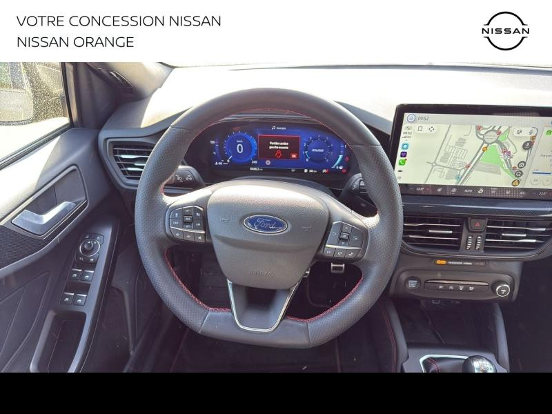 Photo 12 de l’annonce de FORD Focus d’occasion à vendre à BOLLÈNE