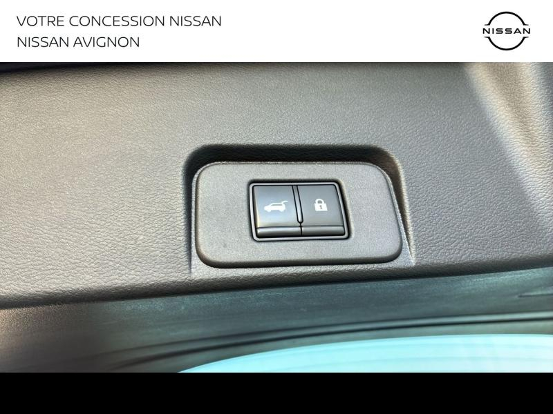 Photo 18 de l’annonce de NISSAN X-Trail d’occasion à vendre à BOLLÈNE