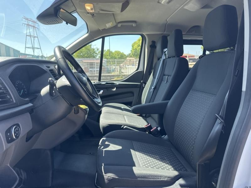 Photo 14 de l’annonce de FORD Transit Custom Kombi d’occasion à vendre à MARTIGUES
