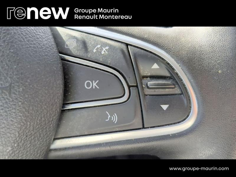 Photo 19 de l’annonce de RENAULT Scenic d’occasion à vendre à VARENNES SUR SEINE